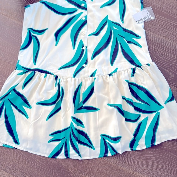 NWT! NINE WEST ruffle hem mini dress. Tropical abstract leaves design. Size L. - Picture 2 of 5
